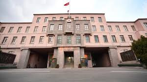 Türkiyə MN: İranın raket zərbələri fonunda ordumuza təhlükə yoxdur