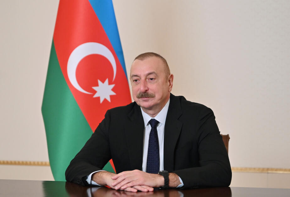 İlham Əliyev Özbəkistanın investisiya, sənaye və ticarət nazirini qəbul edib 