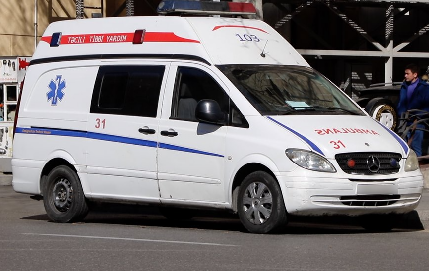 AZƏRBAYCANDA sərnişinlə dolu mikroavtobus aşdı – xəsarət alanlar var