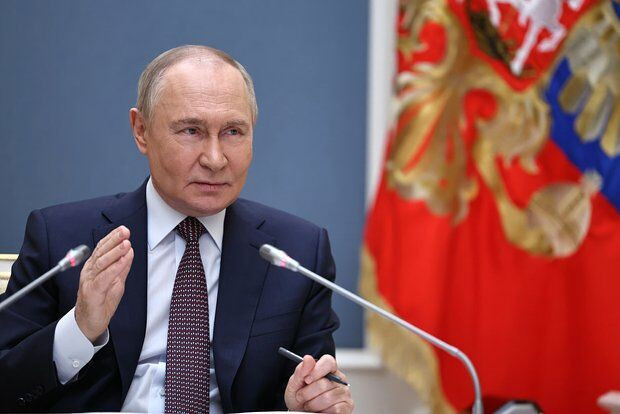 Putin Rusiyanın İranda tikdiyi nüvə reaktoru barədə: “İşləri davam etdiririk”