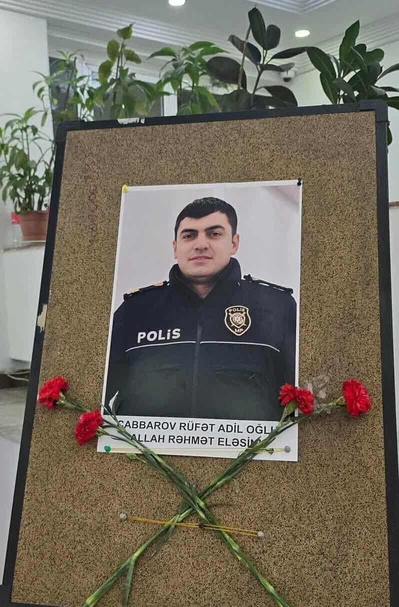 Pirşağıda boğulan şəxs polis əməkdaşı imiş –