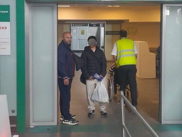Azərbaycanlı ailə Rusiyadan deportasiya edildi 