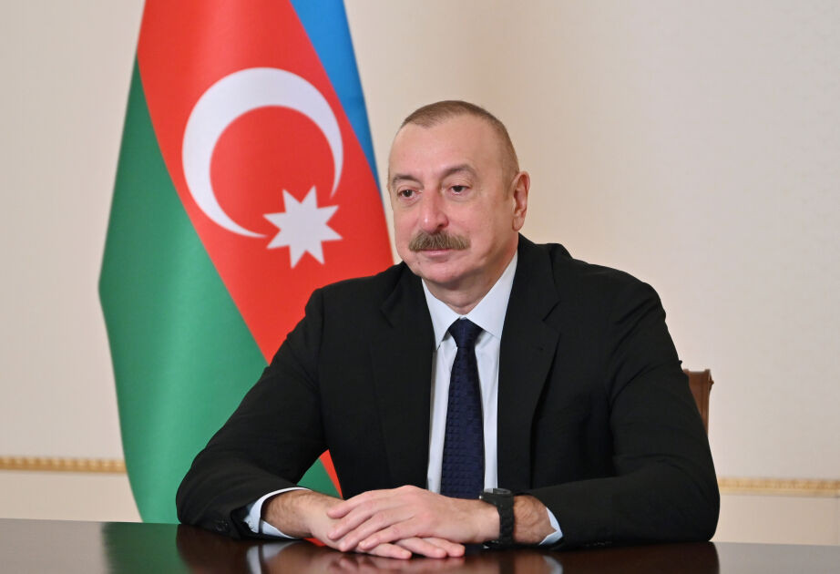 Prezident bir sıra media nümayəndələrini yubiley medalı ilə təltif etdi