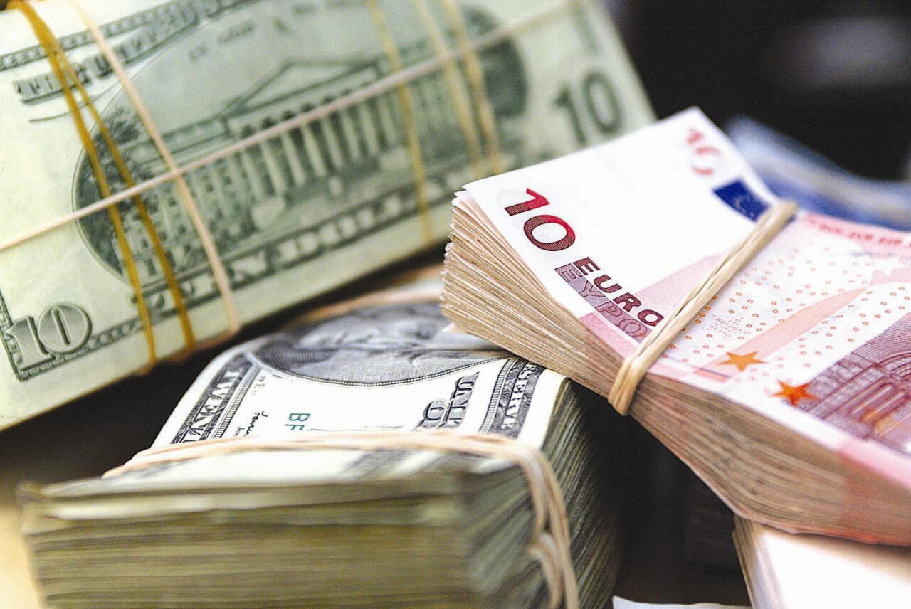 Azərbaycanda avro UCUZLAŞDI, dollar isə… 
