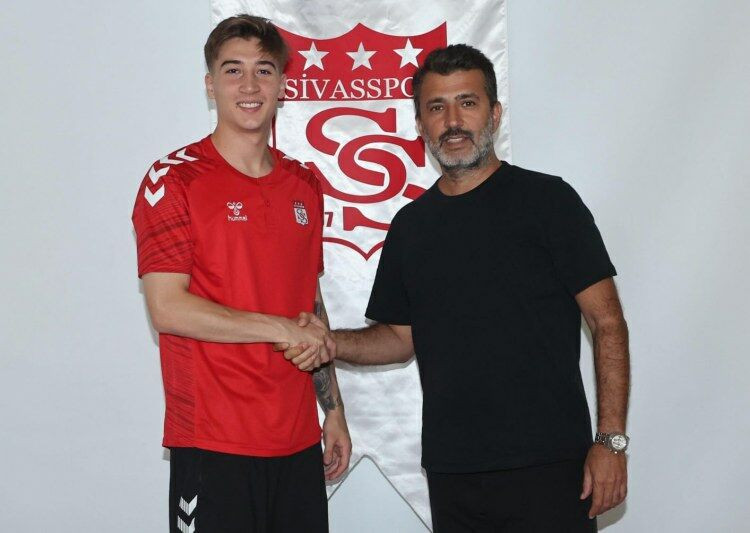 Millimizin üzvü “Sivasspor”da – RƏSMİ