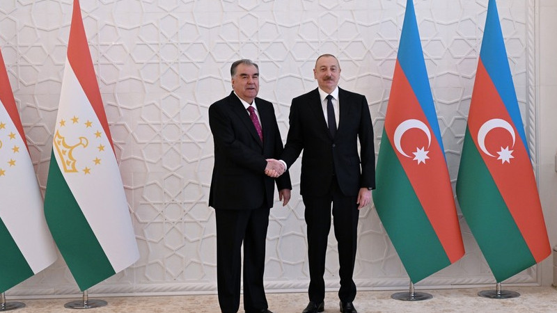 Emoməli Rəhmon İlham Əliyevə məktub göndərdi