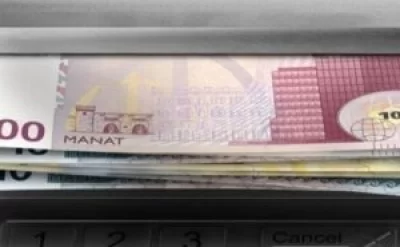 Baş nazirdən maaşlarla bağlı QƏRAR