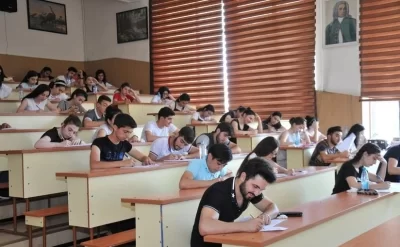 Abituriyentlərin NƏZƏRİNƏ - Dünən keçirilən imtahanların düzgün cavabları AÇIQLANDI
