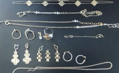 Müştəri adı ilə daxil olduğu evdən 5 min manatlıq