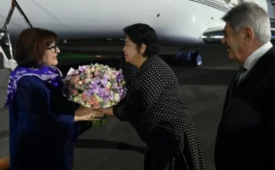Sahibə Qafarova Özbəkistana getdi
