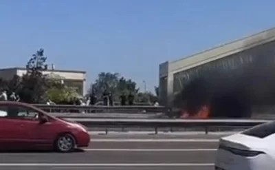 Aeroport yolunda yük maşını yanır - ANBAAN VİDEO