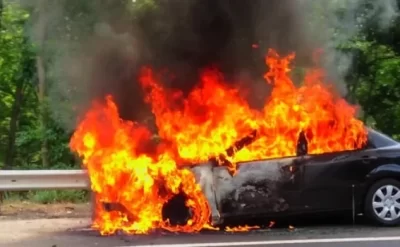 Bakıda “Opel” markalı avtomobil YANDI
