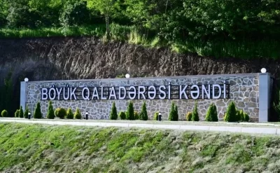 Böyük Qaladərəsi kəndində Bayraq meydanı yaradılıb