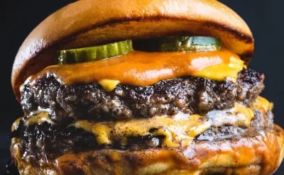Bu burgerlərdə donuz əti aşkar edildi