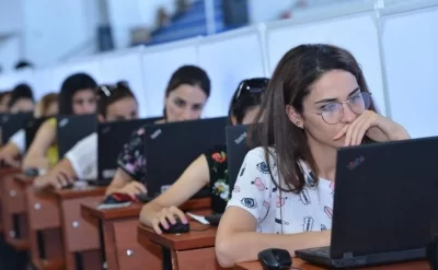 Bu şəxslər də imtahan verəcək
