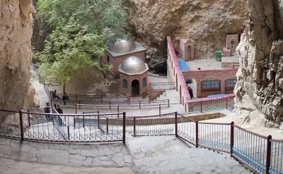İnsanların axın etdiyi müqəddəs məkanın sirri: