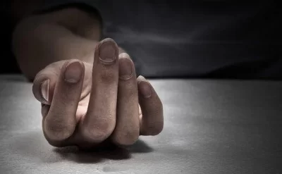 Dayısını öldürüb 3 gün meyiti ilə eyni evdə yaşadı