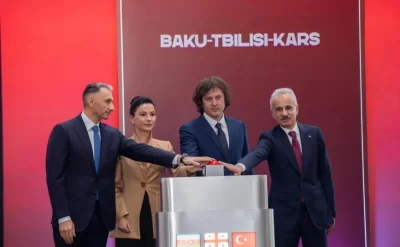 Bakı–Tbilisi–Qars dəmir yolu yeni mərhələyə qədəm qoyur – FOTOLAR