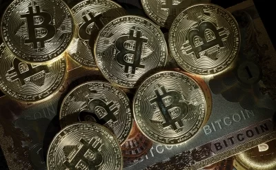 "Bitcoin" kəskin ucuzlaşdı