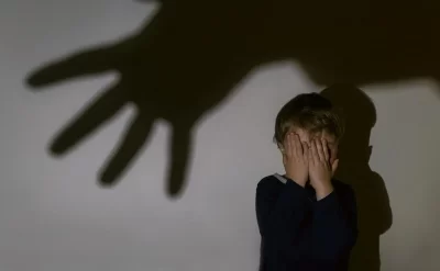 Uşaqlara fiziki cəza vermək təhsil uğurunu azaldır və aqressiyanı artırır