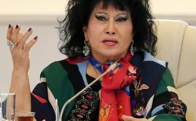 Zeynəb Xanlarova: Şəklə ərə getdim, görüşmədim - Video