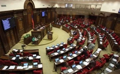 Ermənilər təəccüb içində: