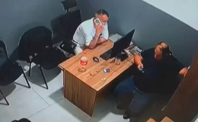 Məşhur marketdə tavan uçdu, başına adam düşdü - VİDEO