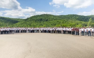 Veysəloğlu Şirkətlər Qrupu “Süni Zəka Dövründə Liderlik” mövzusunda forum keçirib