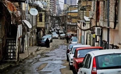 "Sovetski"də ev qanunsuz sökülüb? - Rəsmi AÇIQLAMA