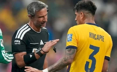 Daha bir futbolçu FIFA-nın yeni qaydalarının qurbanı oldu - VİDEO