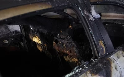 Yunanıstanda hakim partiya üzvlərinin evlərinə bombalı hücum: 1 ölü, çox sayda yaralı