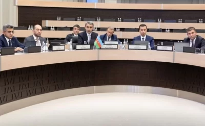 ADY rəhbərliyi Rusiya və İranla dəmir yolu sahəsində əməkdaşlığın inkişafını müzakirə edib