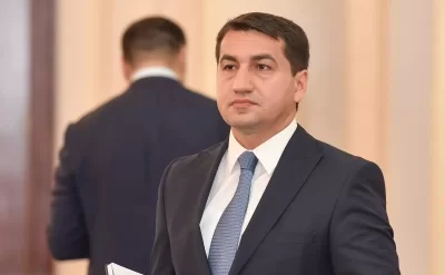 Hikmət Hacıyev ABŞ-ni Müstəqillik Günü münasibəti ilə təbrik etdi