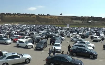 Bazarda avtomobil seçimi çox olsa da,