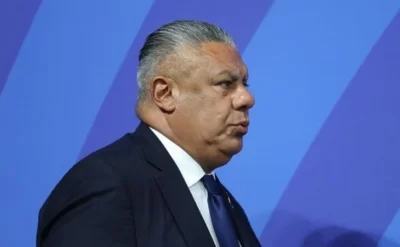 Argentina Futbol Assosiasiyasının rəhbəri hava limanında saxlanıldı