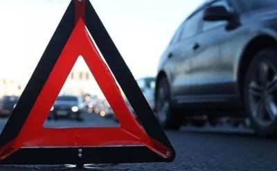 Bakıda ağır yol qəzası: Bir neçə avtomobil toqquşdu - VİDEO