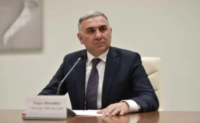 Vüqar Əhmədov iki rayonun rəislərinin