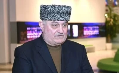 Əməkdar artistlə bağlı