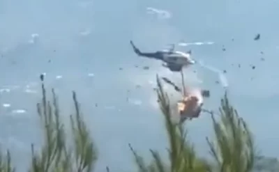 Yunanıstanda yanğın söndürən iki helikopter havada toqquşub