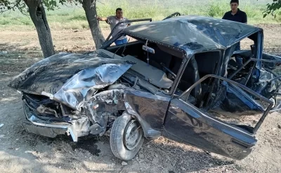 Ağcabədidə iki avtomobil toqquşub,