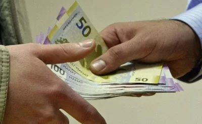 "Hər evdən 1000 manat istəyirlər"