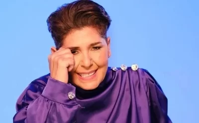 Xərçəngdən əziyyət çəkən müğənnidən