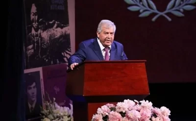 Sabir Rüstəmxanlı və Çingiz Əlioğlu mahnı oxuyur – VİDEO