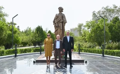 Memar Əcəmi Naxçıvaninin abidəsinin açılışı oldu - FOTO