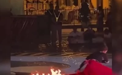 Şou zamanı artistin geyimi qəfildən alovlandı