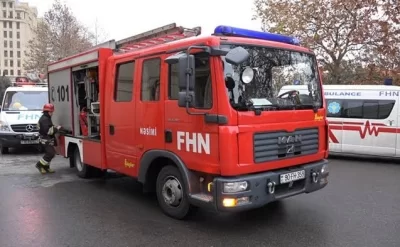 “Meyvəli” bazarında güclü yanğın