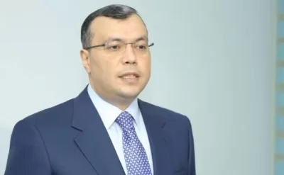 Sahil Babayev Fərid Məmmədova yüksək