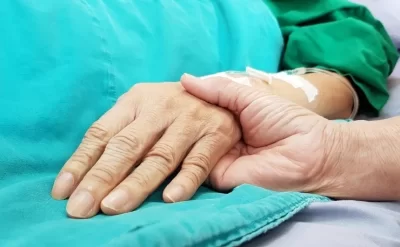 68 yaşlı motosiklet sürücüsü