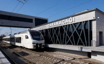 Şəhərətrafı qatarların hərəkət cədvəli yenilənir