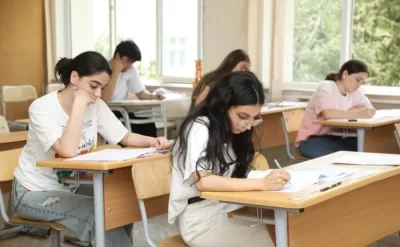 Ali təhsil müəssisələrinə qəbul olunanlar üçün qeydiyyatın vaxtı bilindi